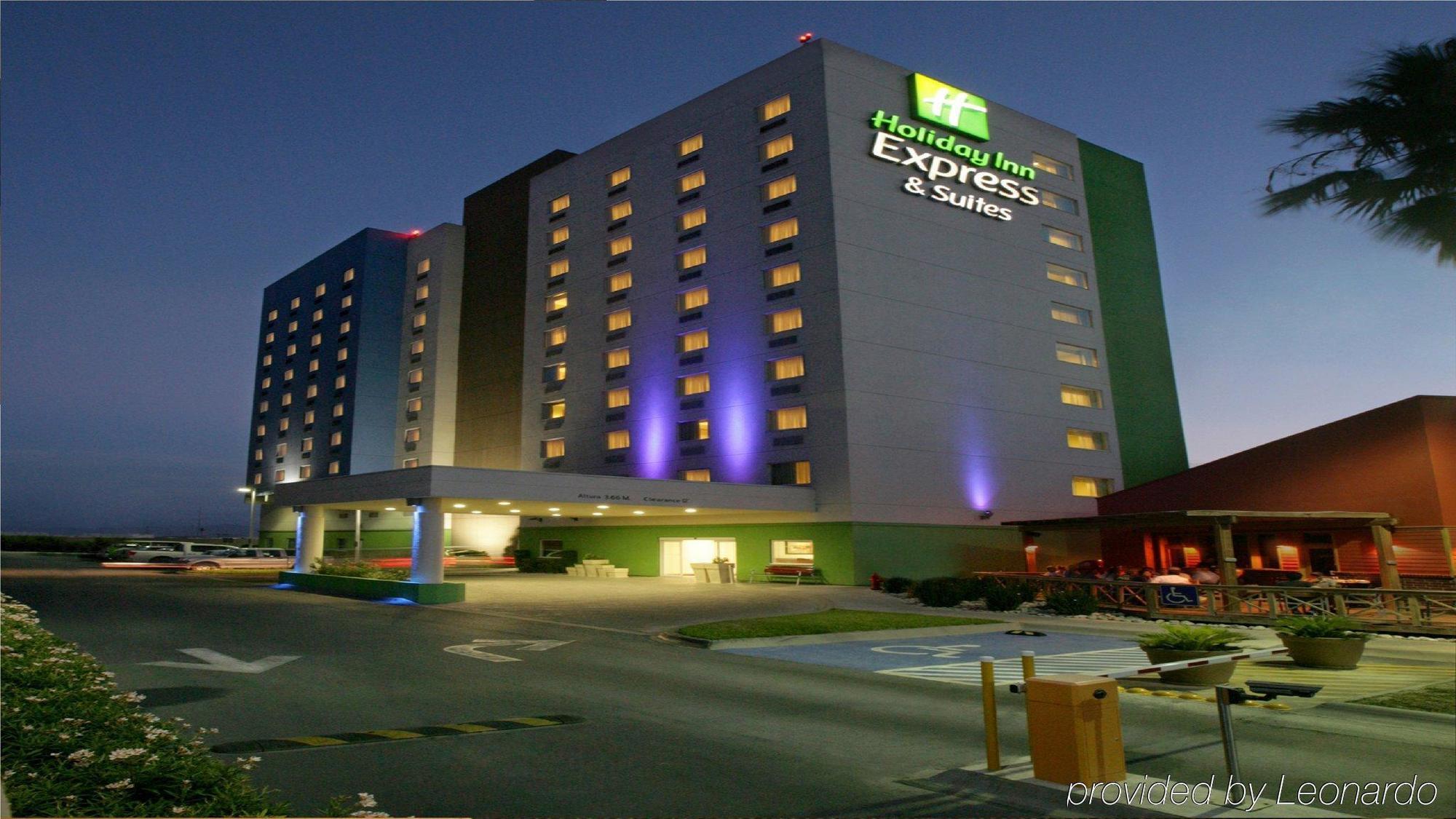 Holiday Inn Express & Suites Monterrey Aeropuerto By Ihg Apodaca Ngoại thất bức ảnh