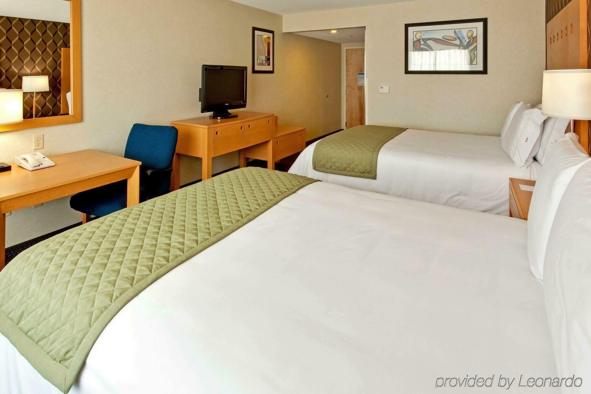 Holiday Inn Express & Suites Monterrey Aeropuerto By Ihg Apodaca Phòng bức ảnh