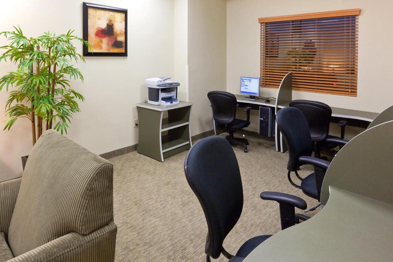Holiday Inn Express & Suites Monterrey Aeropuerto By Ihg Apodaca Ngoại thất bức ảnh